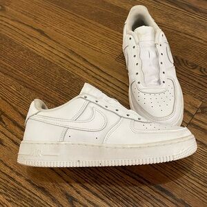 Nike Air Force 1 white sneakers girls 5Y.